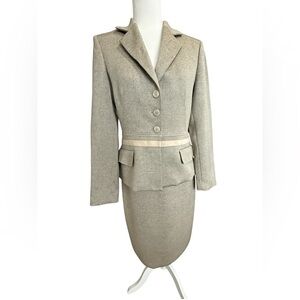 Kasper 2 Pc Skirt Suit Size 4 Beige Tweed Suede Trim Career Blazer Pencil Set